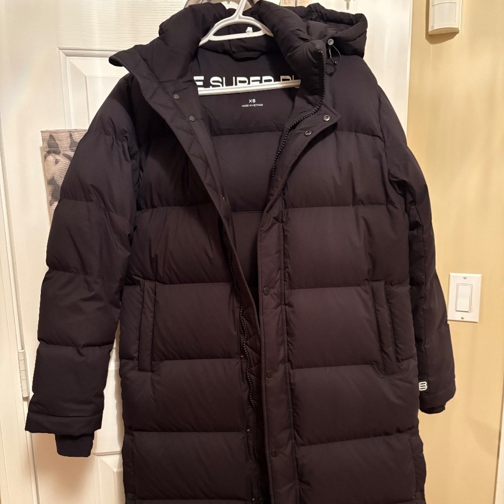 Aritzia Super Puff Long